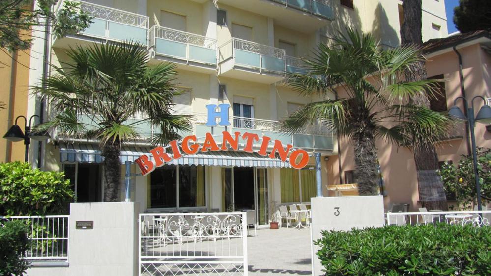 Hotel Brigantino Milano Marittima Esterno foto